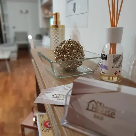 My Dream House * אנגרי